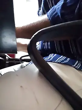 Snapshot of braveman999 chatting on 29, 11, 2025 braveman999 online show from 29, 11, 2025