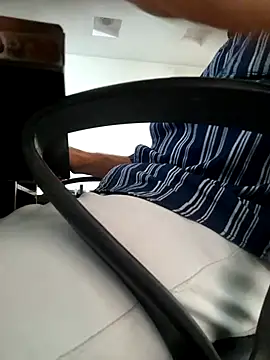 Snapshot of braveman999 chatting on 4, 2, 2026 braveman999 online show from 4, 2, 2026