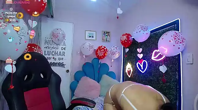 Maylin horny19 online show from 15, 2, 2025