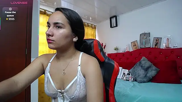 Snapshot of Maylin_horny19 chatting on 18, 3, 2026 Maylin horny19 online show from 18, 3, 2026