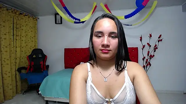 Snapshot of Maylin_horny19 chatting on 22, 6, 2026 Maylin horny19 online show from 22, 6, 2026