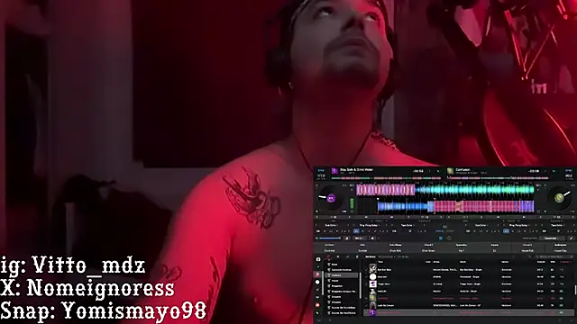 Snapshot of vittote chatting on 18, 2, 2025 vittote online show from 18, 2, 2025