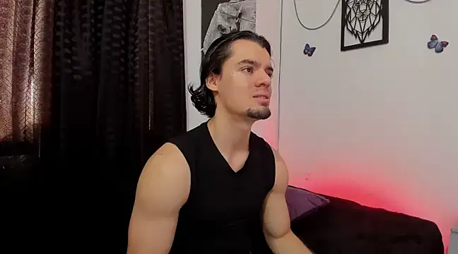 Snapshot of maxi_styles chatting on 22, 1, 2025 maxi styles online show from 22, 1, 2025