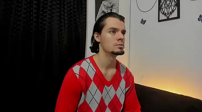 Snapshot of maxi_styles chatting on 24, 2, 2025 maxi styles online show from 24, 2, 2025