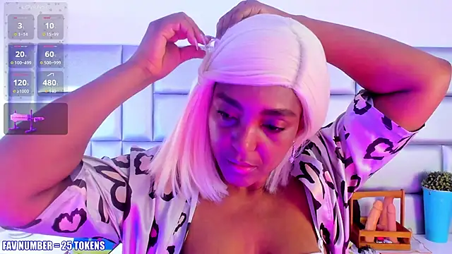 LovelyNickii online show from 14, 11, 2025