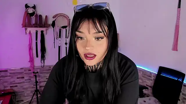 Snapshot of amyswallow7 chatting on 5, 2, 2026 amyswallow7 online show from 5, 2, 2026