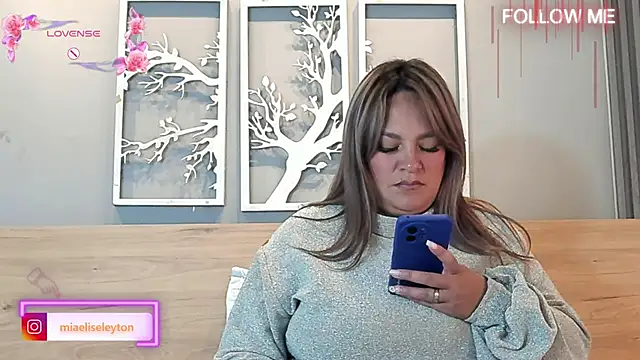 Snapshot of Elise-Leyton chatting on 29, 4, 2026 Elise-Leyton online show from 29, 4, 2026