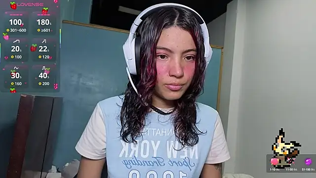 Lovelyamyy online show from 24, 9, 2025