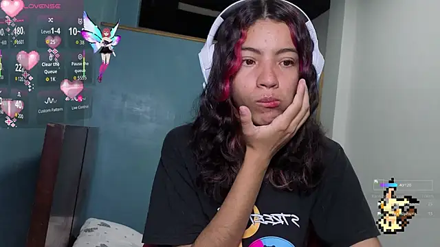 Lovelyamyy online show from 20, 10, 2025