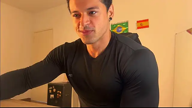 Snapshot of Lucasfit24 chatting on 28, 6, 2026 Lucasfit24 online show from 28, 6, 2026