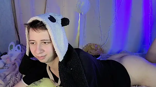 Snapshot of Timothy_Fox chatting on 11, 6, 2026 Timothy Fox online show from 11, 6, 2026