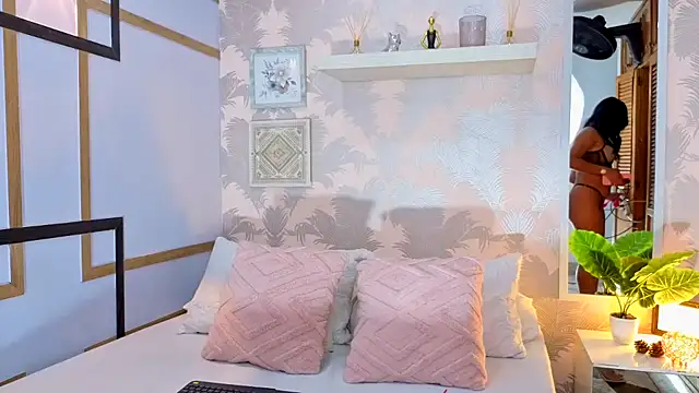 CharlotteGraay online show from 25, 11, 2025