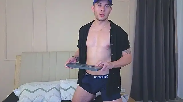 Snapshot of mr_danni chatting on 1, 7, 2026 mr danni online show from 1, 7, 2026