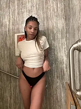 Snapshot of goddesskash chatting on 21, 2, 2025 goddesskash online show from 21, 2, 2025