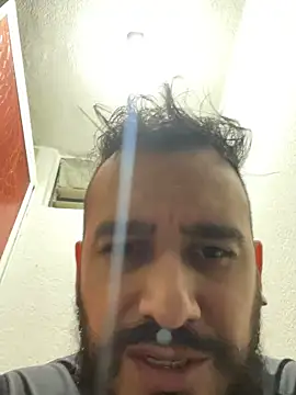 Snapshot of leonardohot1987 chatting on 10, 1, 2025 leonardohot1987 online show from 10, 1, 2025