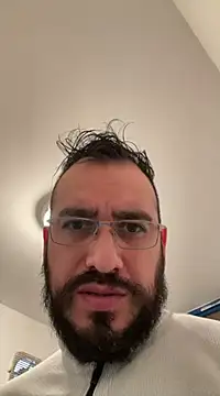 Snapshot of leonardohot1987 chatting on 14, 1, 2025 leonardohot1987 online show from 14, 1, 2025