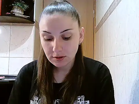Snapshot of Yuliia30 chatting on 24, 4, 2026 Yuliia30 online show from 24, 4, 2026