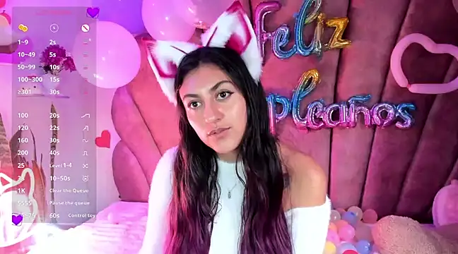 sweetfoxy 17 online show from 18, 2, 2025