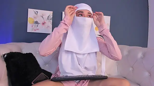 Eva abaad online show from 20, 1, 2025