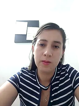 Snapshot of CHARLOTTE_1711 chatting on 2, 3, 2025 CHARLOTTE 1711 online show from 2, 3, 2025