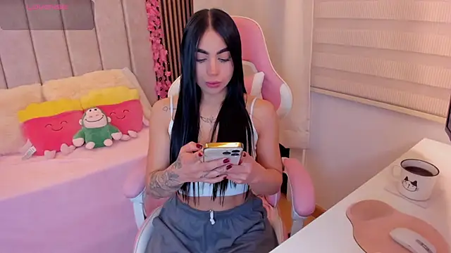 tamy xoo online show from 2, 2, 2026