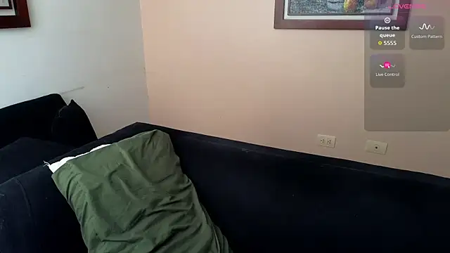 Snapshot of hairyncuteass chatting on 26, 4, 2026 hairyncuteass online show from 26, 4, 2026