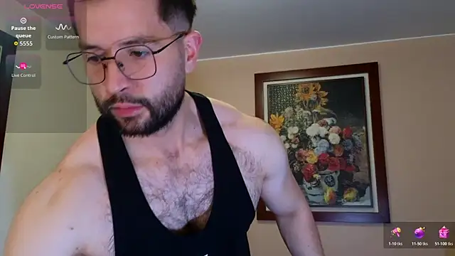 Snapshot of hairyncuteass chatting on 16, 5, 2026 hairyncuteass online show from 16, 5, 2026