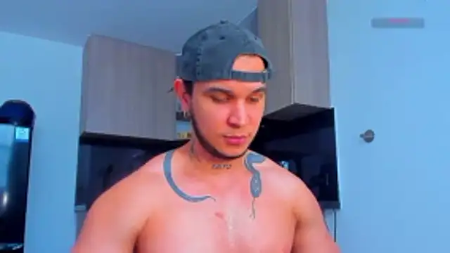 Snapshot of austinoficial chatting on 18, 4, 2026 austinoficial online show from 18, 4, 2026