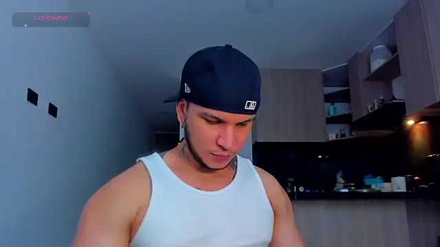 Snapshot of austinoficial chatting on 27, 5, 2026 austinoficial online show from 27, 5, 2026