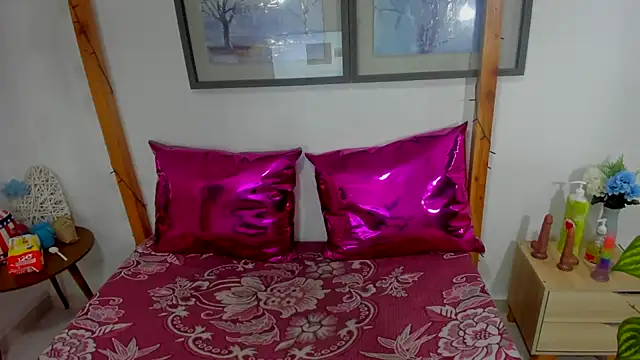 HornyRouse  online show from 8, 9, 2025