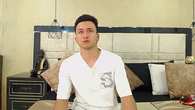 Snapshot of BrandonColee chatting on 14, 1, 2025 BrandonColee online show from 14, 1, 2025