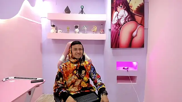 Snapshot of BrandonColee chatting on 24, 1, 2025 BrandonColee online show from 24, 1, 2025