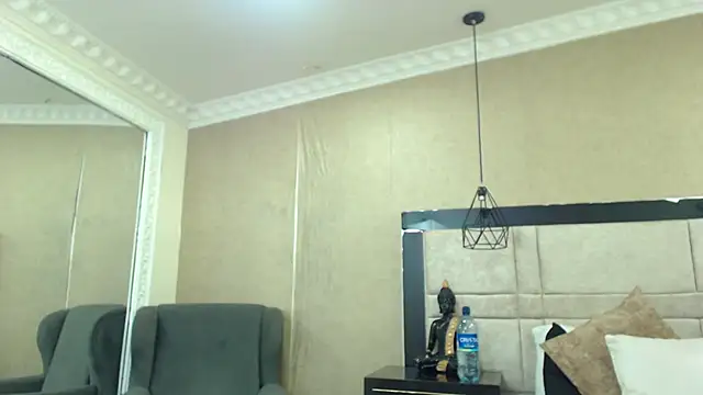 Snapshot of BrandonColee chatting on 27, 1, 2025 BrandonColee online show from 27, 1, 2025