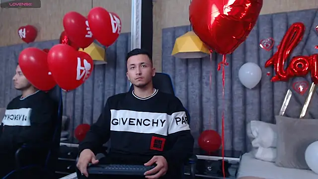 Snapshot of BrandonColee chatting on 15, 2, 2025 BrandonColee online show from 15, 2, 2025