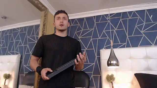 Snapshot of BrandonColee chatting on 1, 3, 2025 BrandonColee online show from 1, 3, 2025