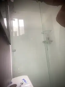 Latinos 2001 online show from 17, 3, 2026