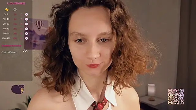 Leya Curly online show from 15, 9, 2025