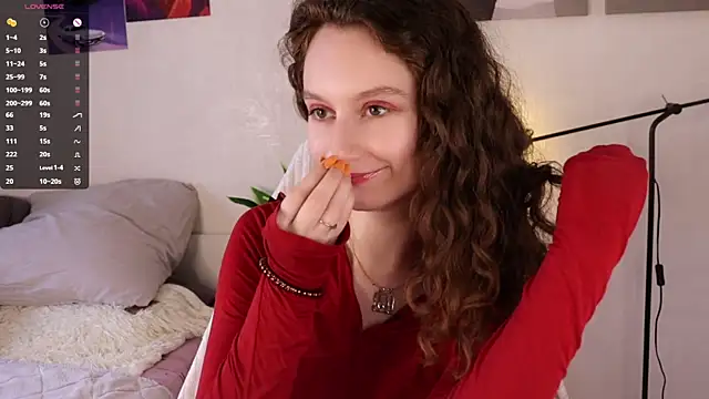 Snapshot of Leya_Curly chatting on 20, 5, 2026 Leya Curly online show from 20, 5, 2026