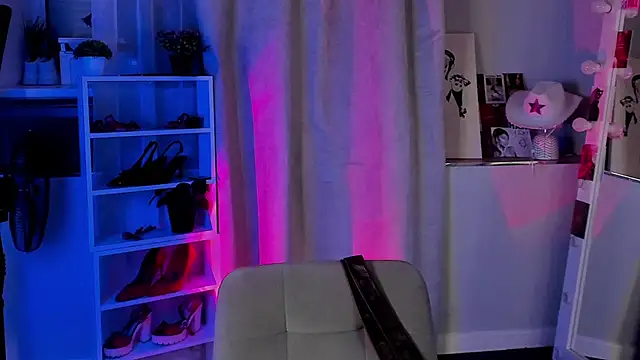 Sahara Shields online show from 14, 11, 2025