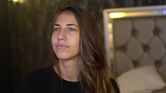 Snapshot of KeylaBlair chatting on 27, 9, 2025 KeylaBlair online show from 27, 9, 2025