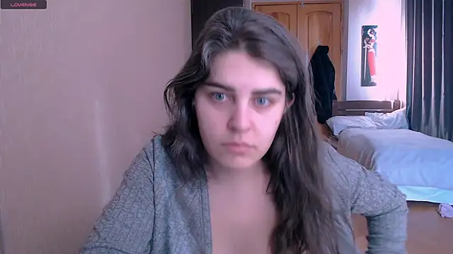  Roselina  online show from 28, 2, 2025