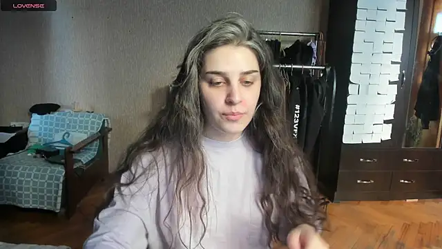 Snapshot of _Roselina_ chatting on 29, 6, 2026 Roselina online show from 29, 6, 2026