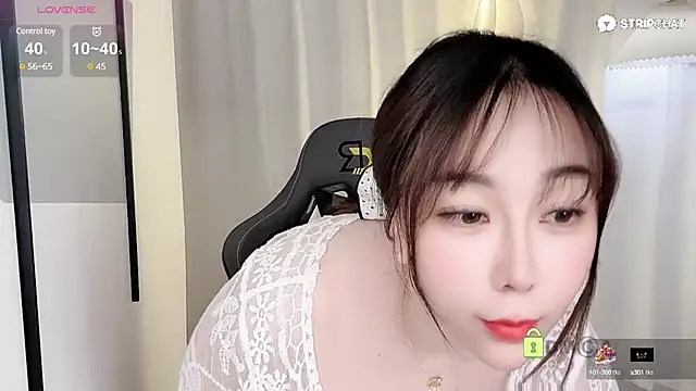 Snapshot of Alano-01 chatting on 18, 3, 2025 Alano-01 online show from 18, 3, 2025