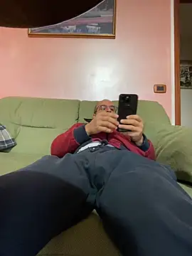 Snapshot of sempreilmio2 chatting on 1, 3, 2025 sempreilmio2 online show from 1, 3, 2025