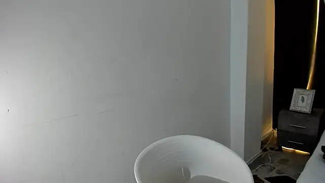 EthaanCox online show from 22, 11, 2025