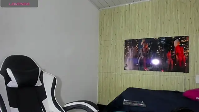 Miss sparkle00 online show from 7, 2, 2026