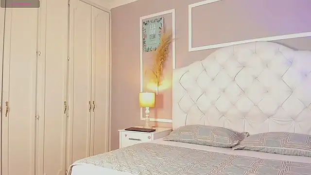 Snapshot of connor_and_angel chatting on 25, 2, 2025 connor and angel online show from 25, 2, 2025