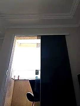 Santanacumxplod online show from 26, 2, 2025