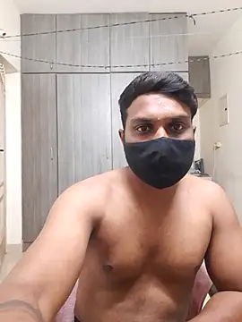 Snapshot of Chennaibull15 chatting on 4, 2, 2025 Chennaibull15 online show from 4, 2, 2025