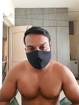 Snapshot of Chennaibull15 chatting on 4, 3, 2025 Chennaibull15 online show from 4, 3, 2025